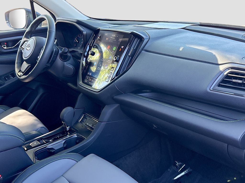 Used 2025 Brown Subaru Onyx Edition image 30