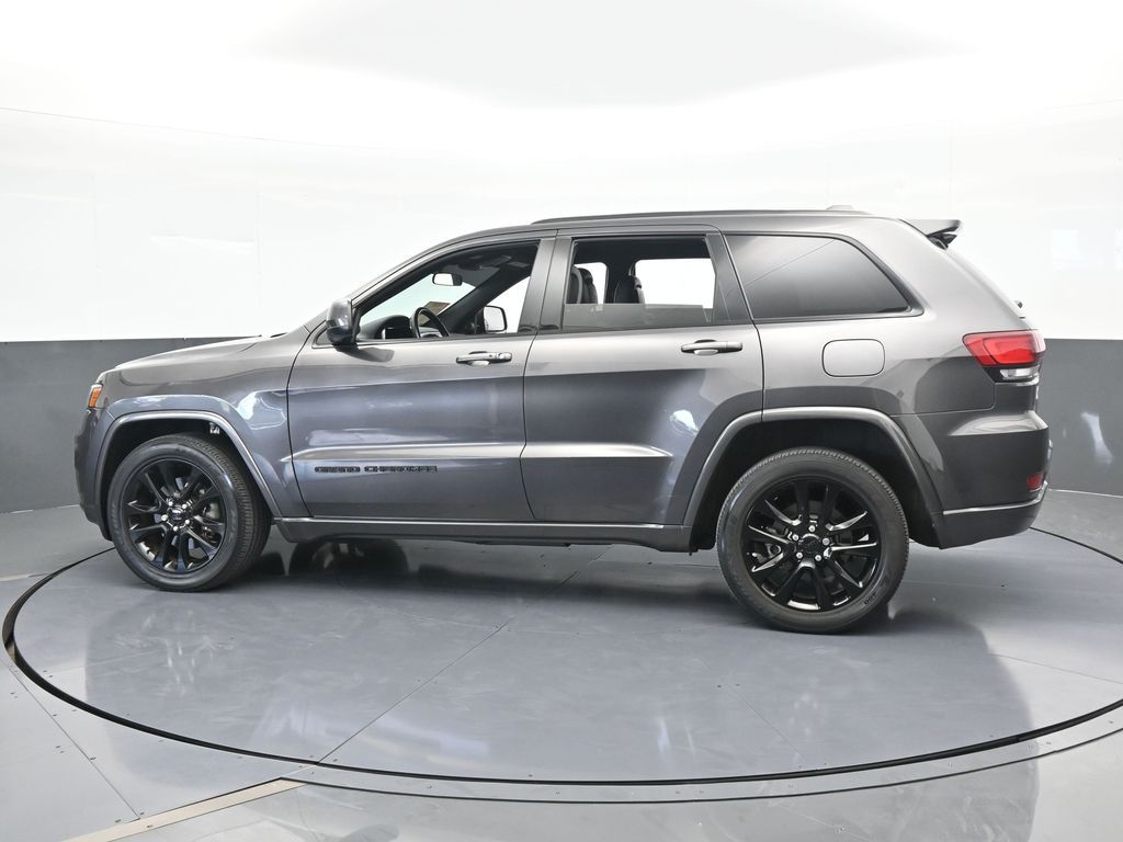 Used 2021 Jeep Grand Cherokee Laredo X with VIN 1C4RJEAG6MC633569 for sale in Miami, FL