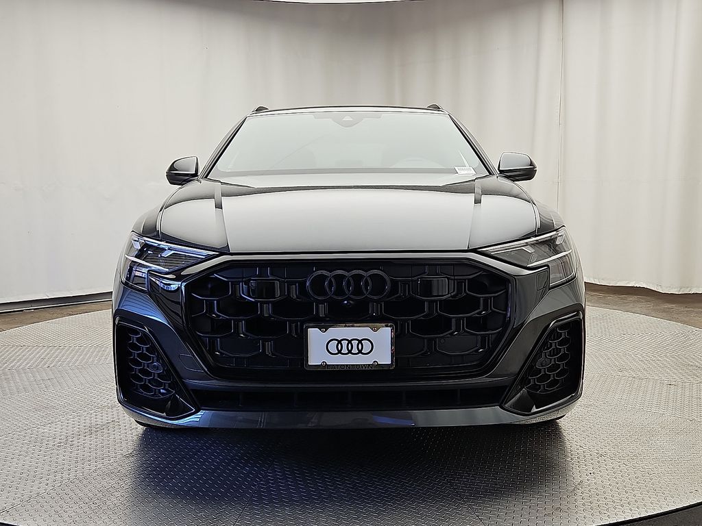Thumbnail: 2026 Audi Q8 - 2