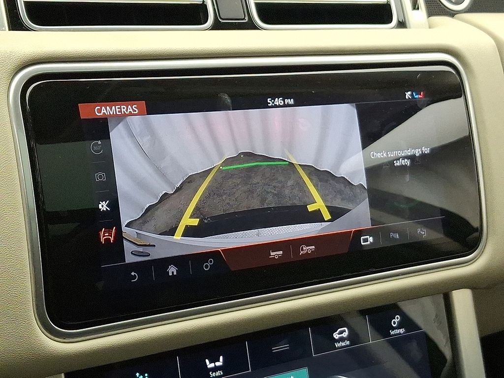 Thumbnail: 2020 Land Rover Range Rover - 20