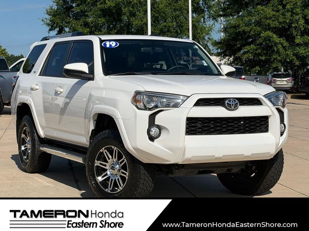 Super White 2019 Toyota 4Runner SUV / Crossover 4X2 5-Speed Automatic Overdrive