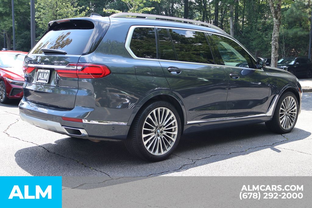 Used 2022 Gray BMW xDrive40i image 5