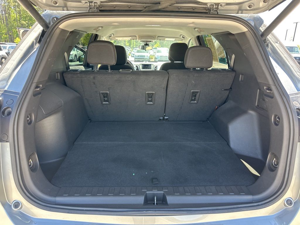 2024 Sterling Gray Metallic Chevrolet Equinox LT FWD SUV