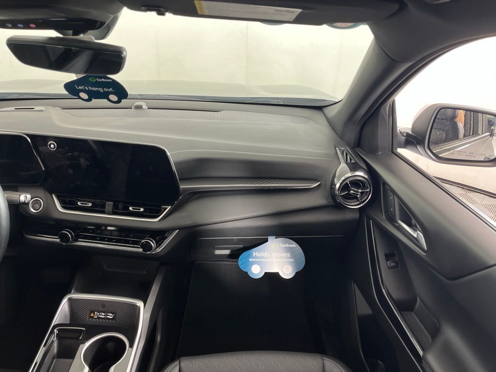 Thumbnail: 2025 Chevrolet Equinox - 19