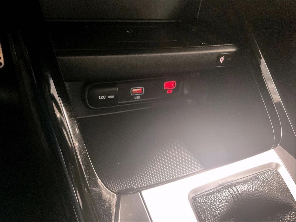 2024 Kia Forte — photo 27
