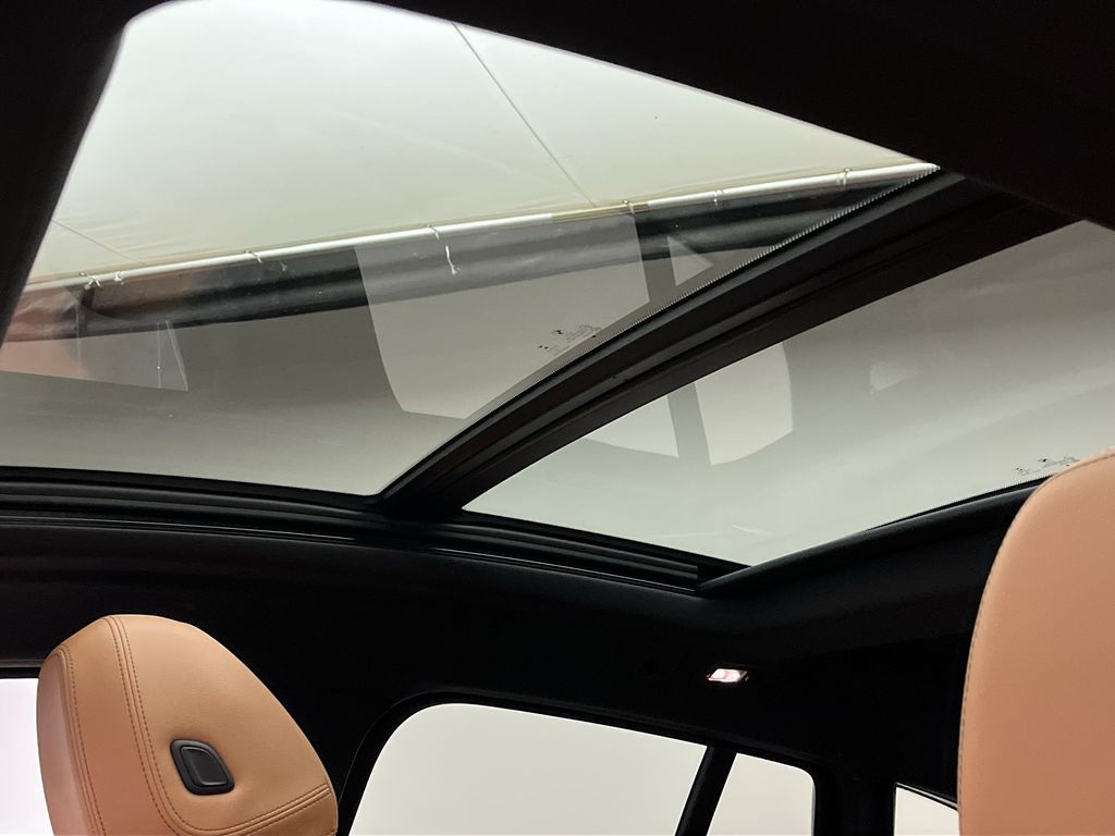 Thumbnail: 2023 BMW X4 - 22