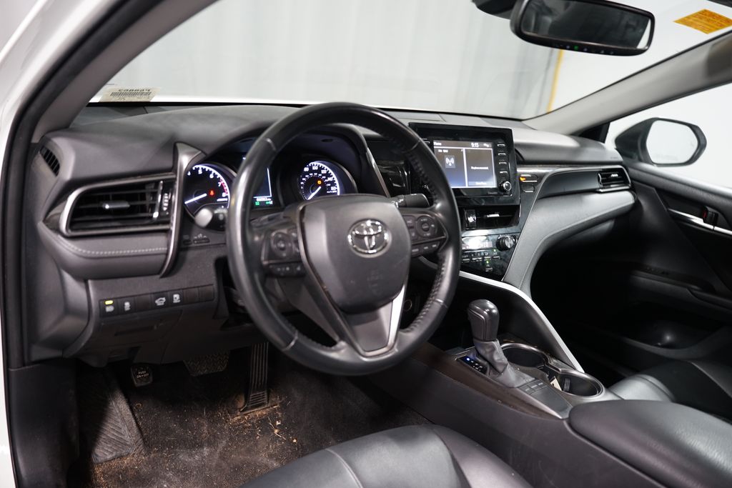 Thumbnail: 2022 Toyota Camry - 7