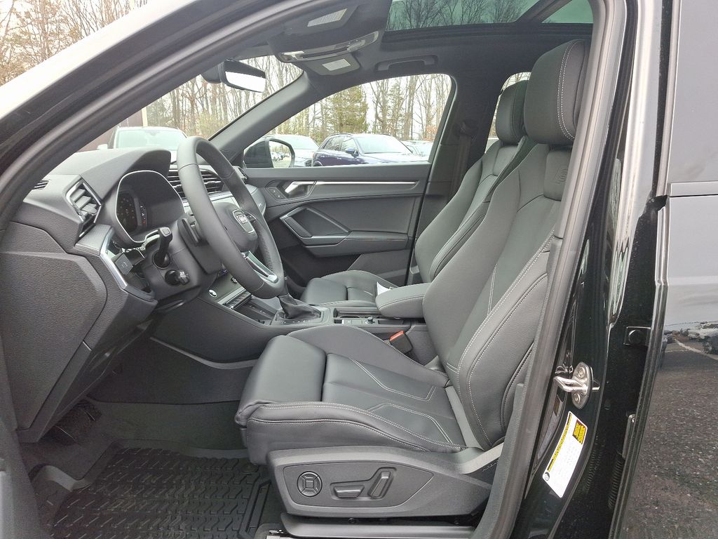 2025 Audi Q3 Premium 6