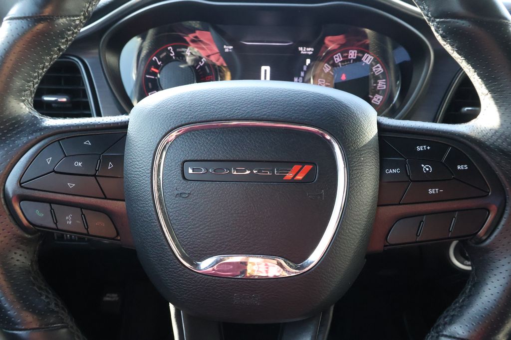 Thumbnail: 2018 Dodge Challenger - 19