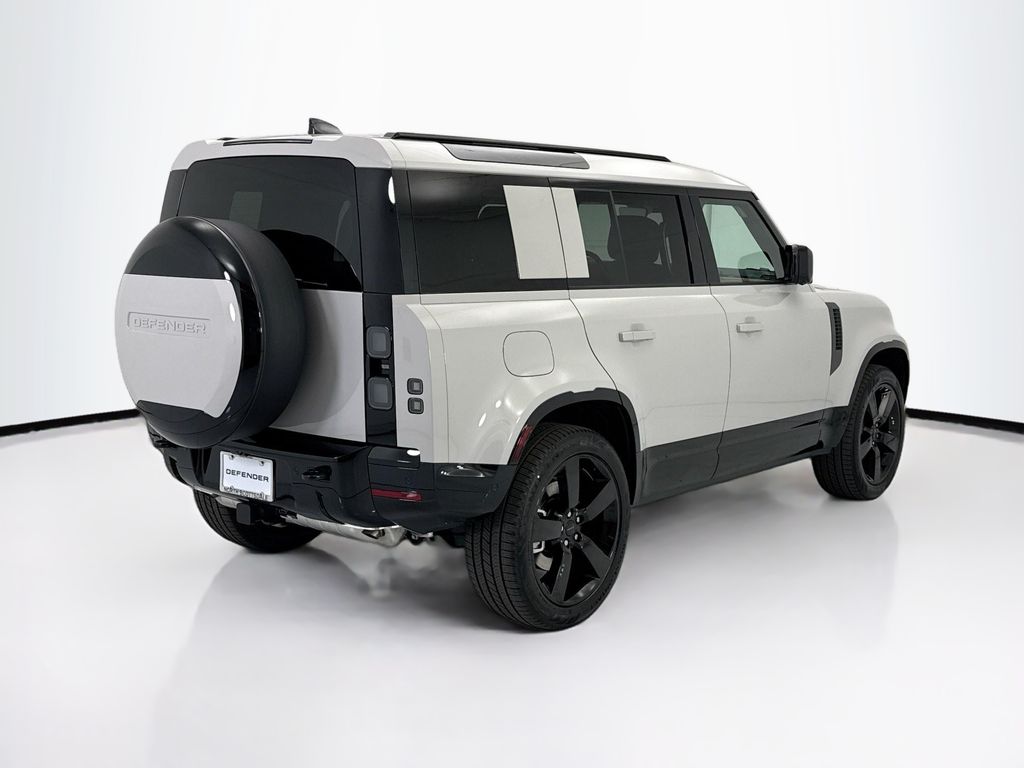Thumbnail: 2026 Land Rover Defender - 5