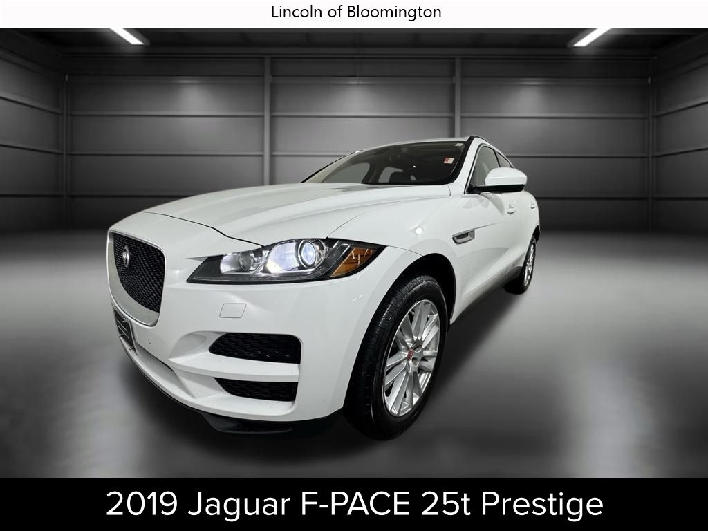 2019 Jaguar F-PACE 25t Prestige AWD