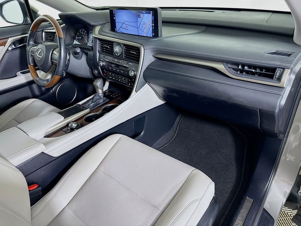 Thumbnail: 2020 Lexus RX - 30