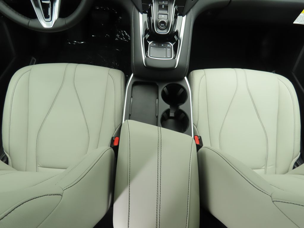 Thumbnail: 2025 Acura RDX - 16