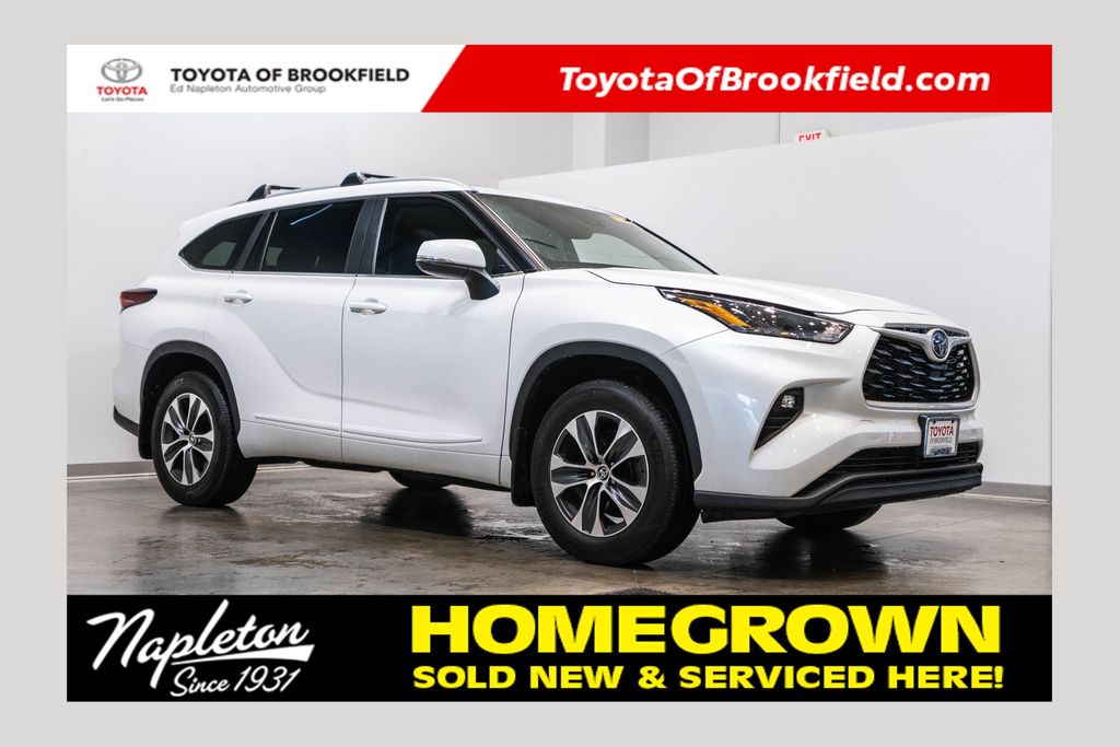 Pearl 2025 Toyota Highlander SUV / Crossover All-Wheel Drive 8-Speed Automatic