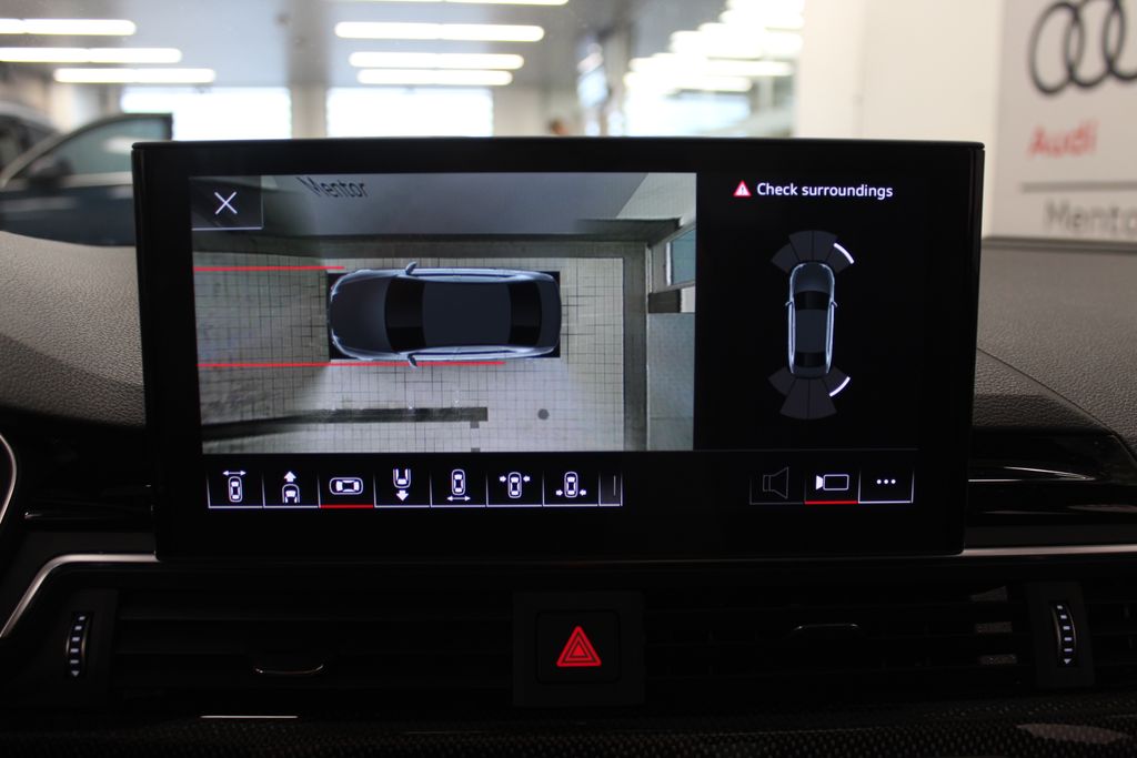 Thumbnail: 2023 Audi S4 - 21