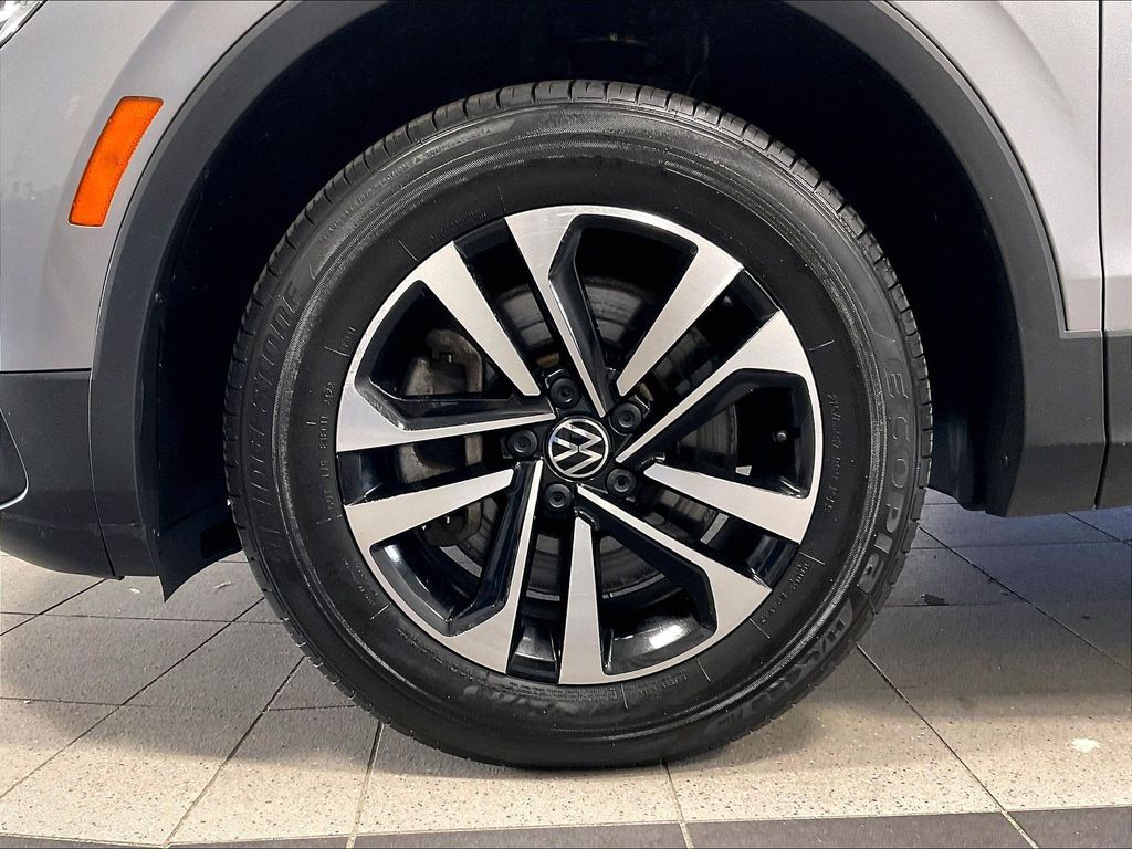 2023 Volkswagen Tiguan — photo 7