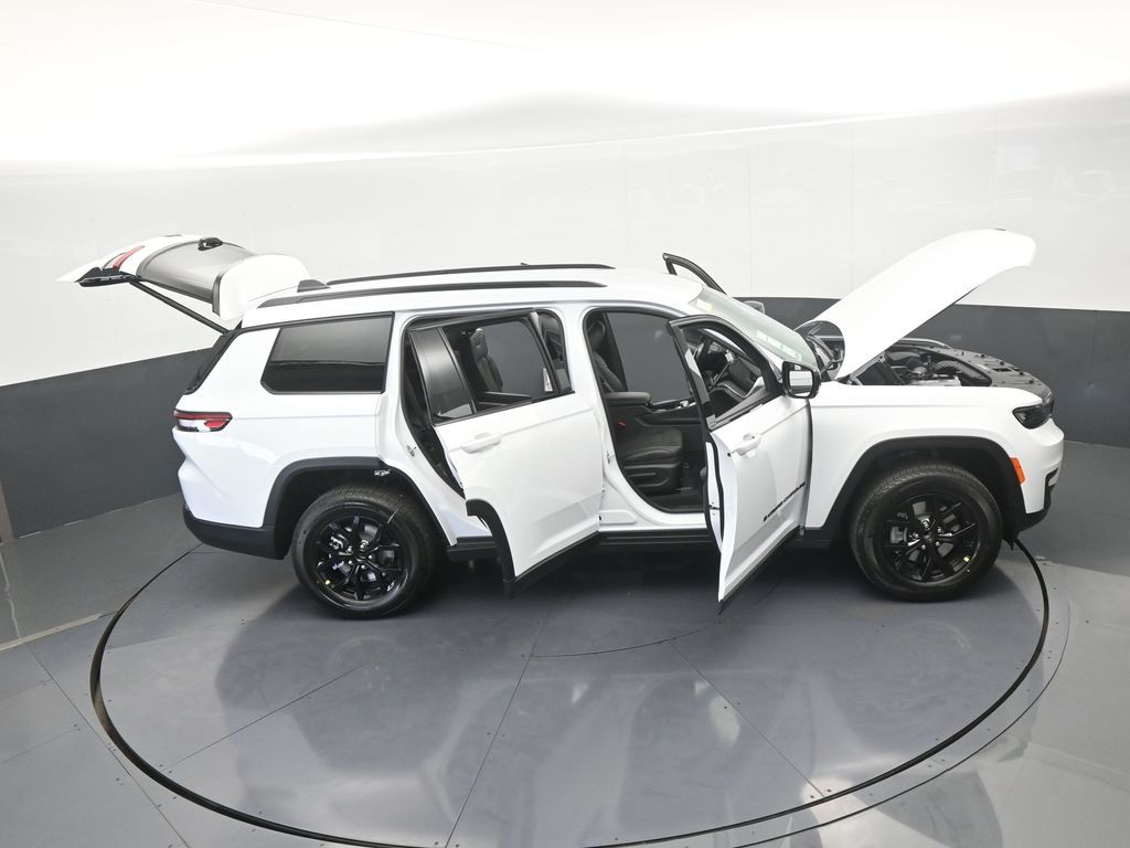 Used 2025 Bright White Clearcoat Jeep Altitude image 61
