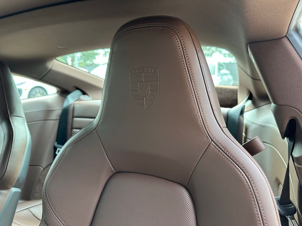 Thumbnail: 2026 Porsche 911 - 23