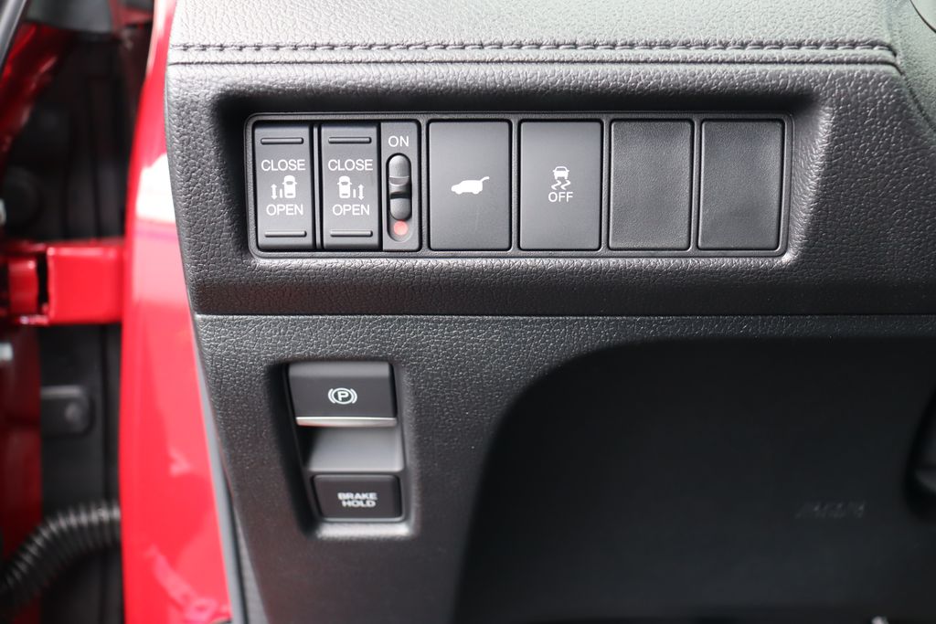 Thumbnail: 2026 Honda Odyssey - 30