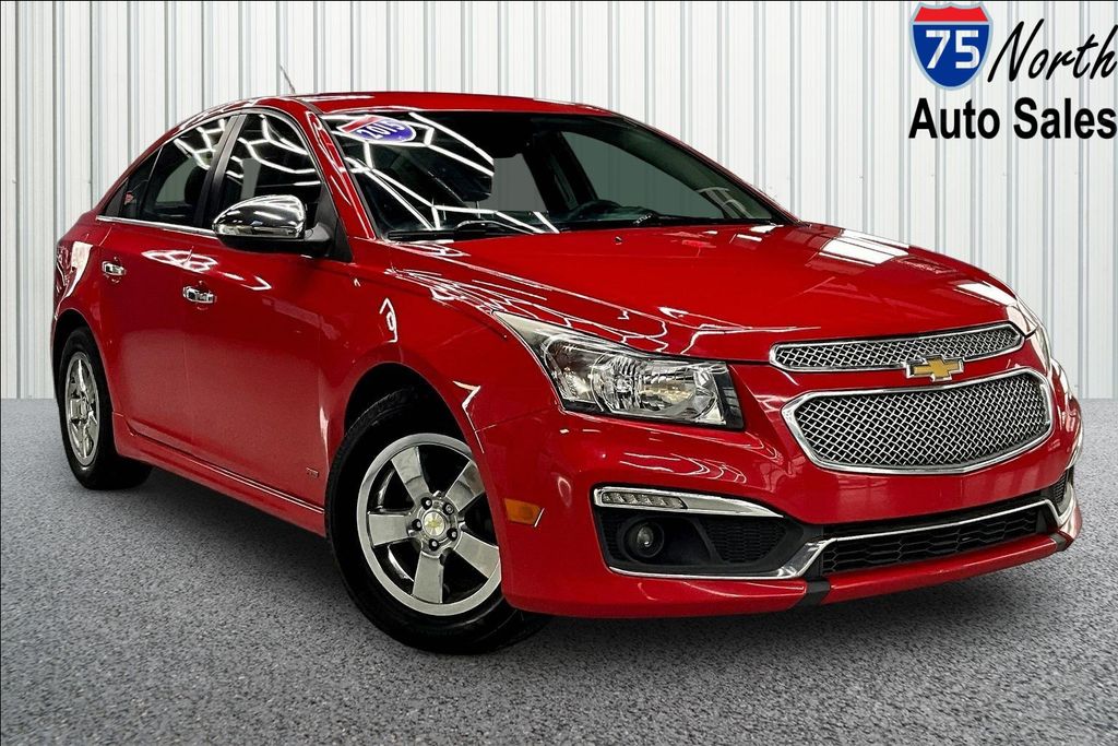 2015 Chevrolet Cruze 1LT Sedan FWD