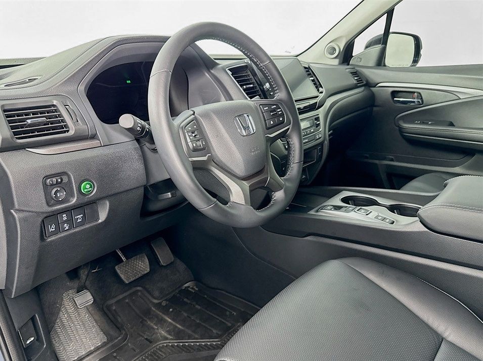 2025 Honda Ridgeline RTL photo