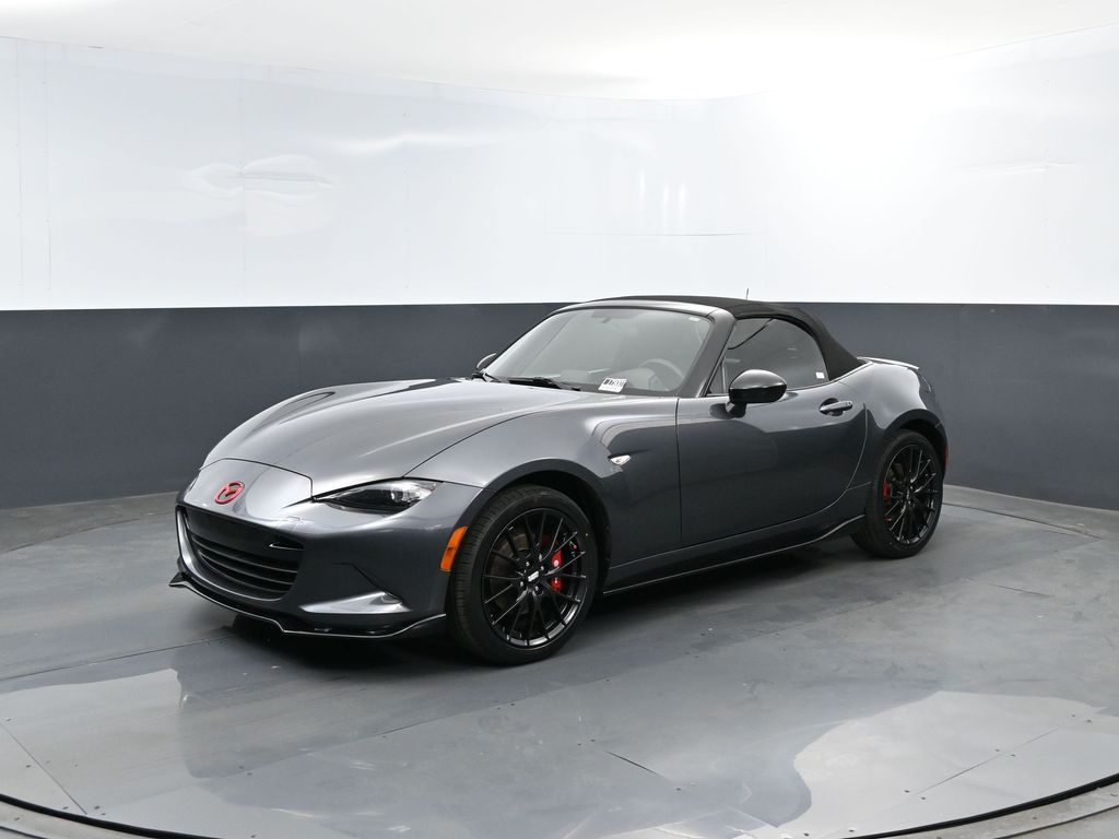  2016 Mazda MX-5 Miata Club Convertible   