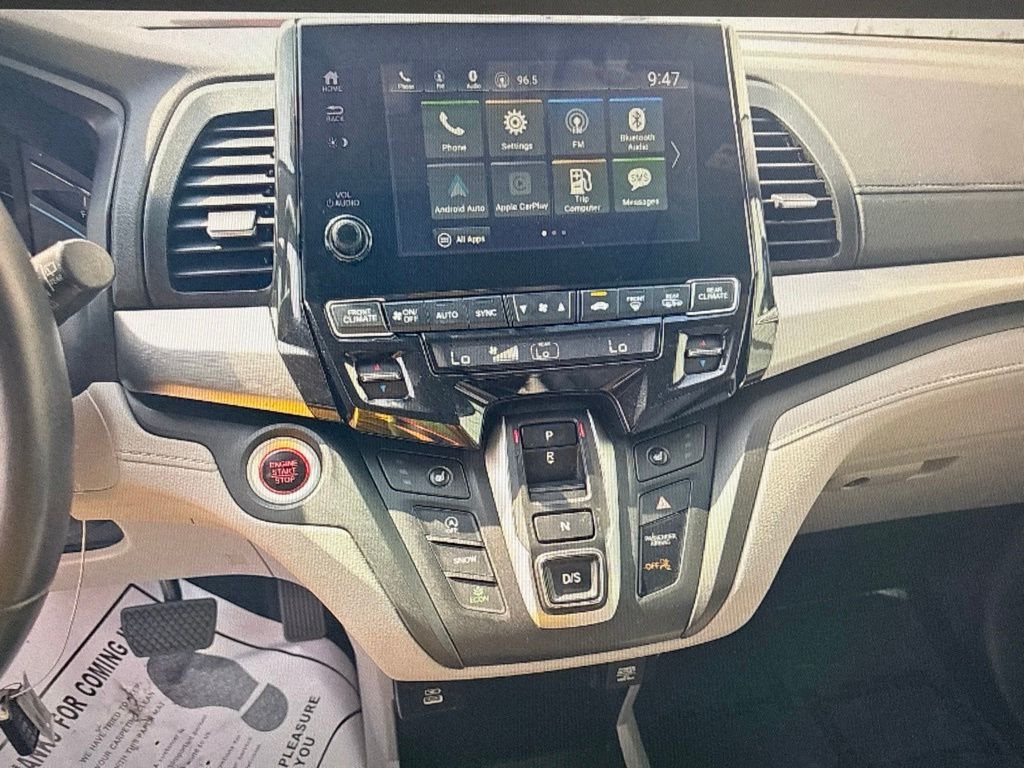 Used 2021 Honda Odyssey Van