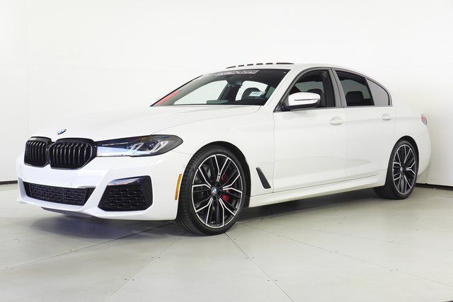 2022 BMW 5 Series M550i xDrive 2