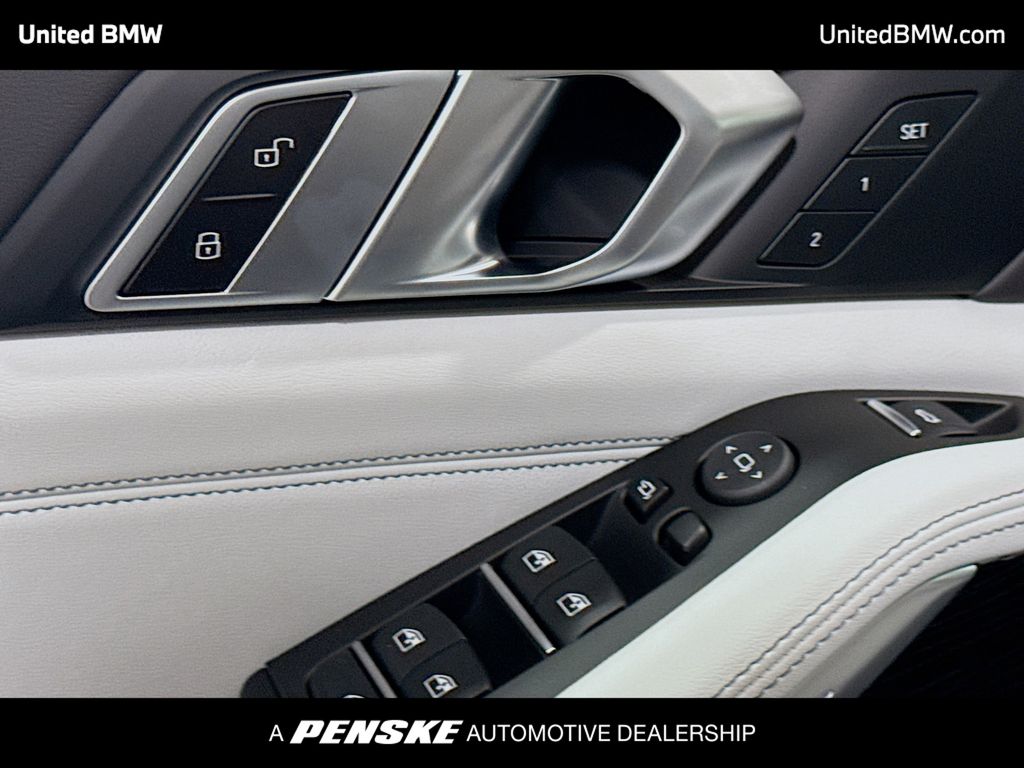 Thumbnail: 2026 BMW X5 - 15