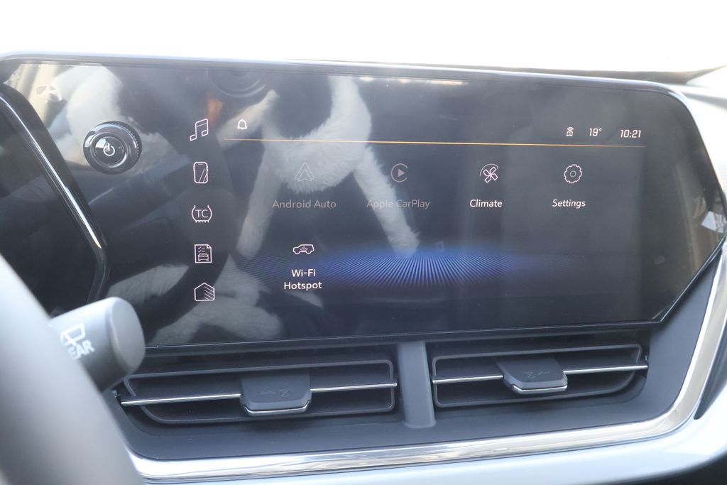 Thumbnail: 2026 Chevrolet Trax - 25