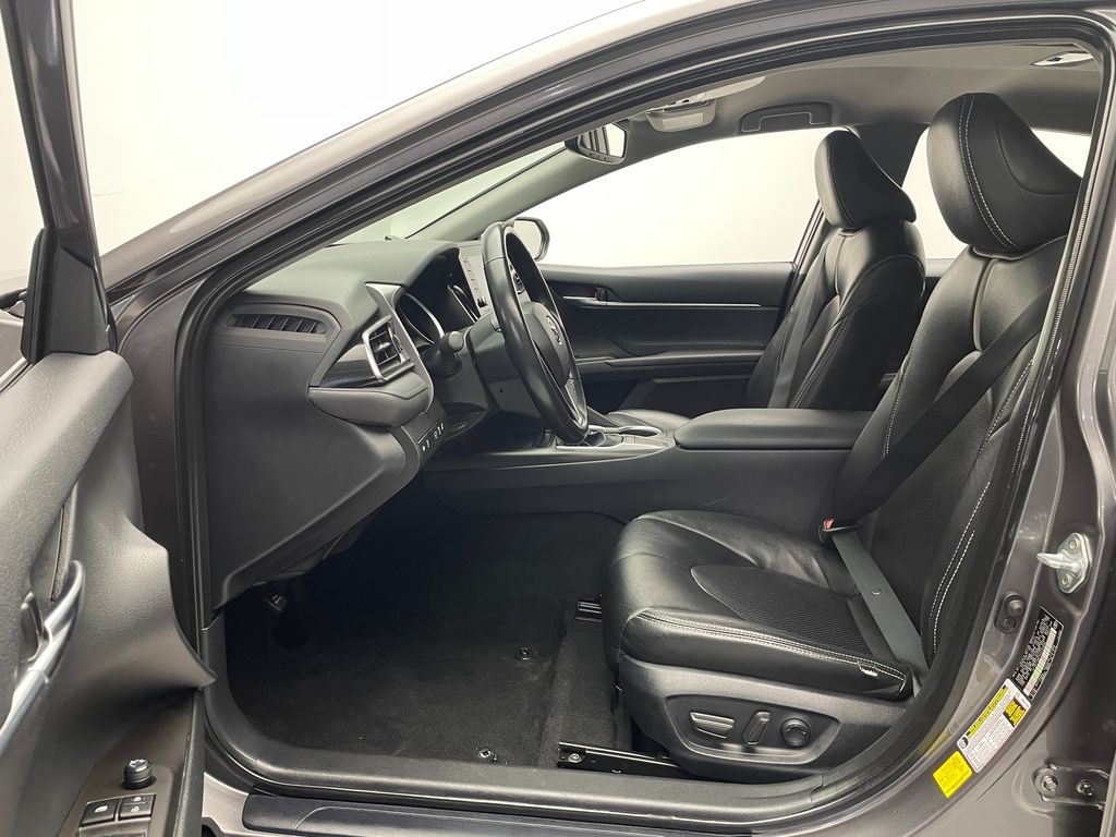 Thumbnail: 2023 Toyota Camry - 12