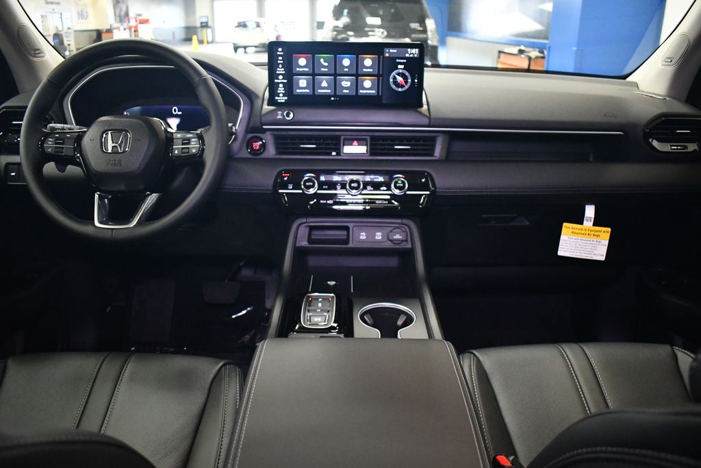 Thumbnail: 2026 Honda Pilot - 10