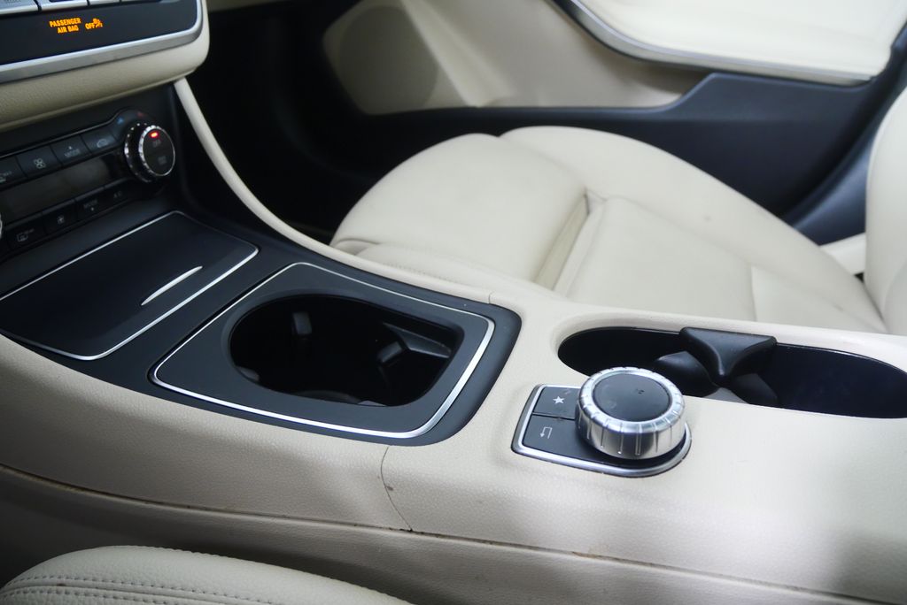 Thumbnail: 2018 Mercedes-Benz CLA - 23