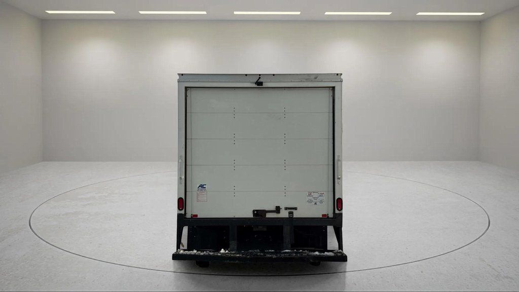 Used 2020 Oxford White Ford XL image 4