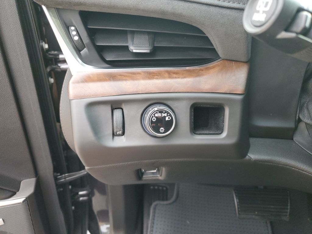 Used Car 2017 Cadillac Escalade  Premium Luxury For Sale Under $30,000 In Austin, Texas