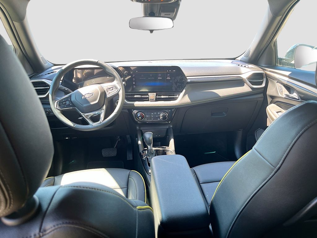 Used 2026 White Chevrolet ACTIV image 22