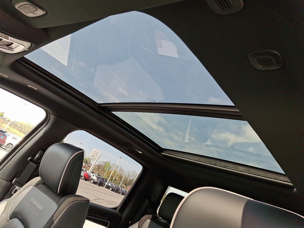 2026 Ram 1500 — photo 9