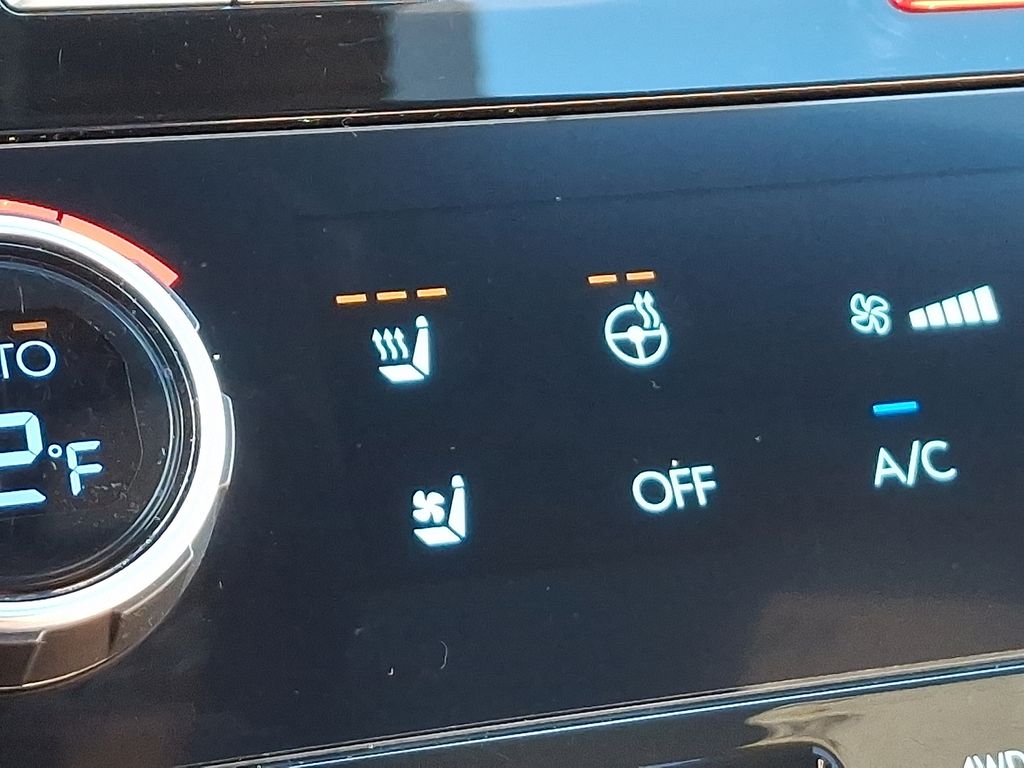 Thumbnail: 2024 Hyundai Santa Fe - 28