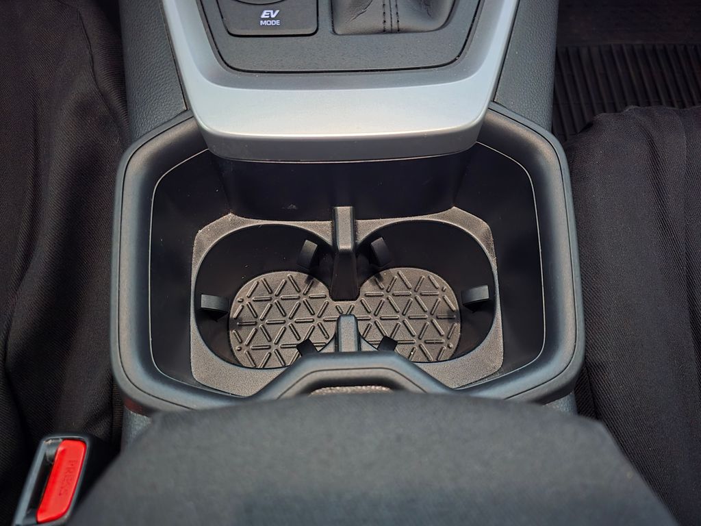 Thumbnail: 2025 Toyota RAV4 - 24