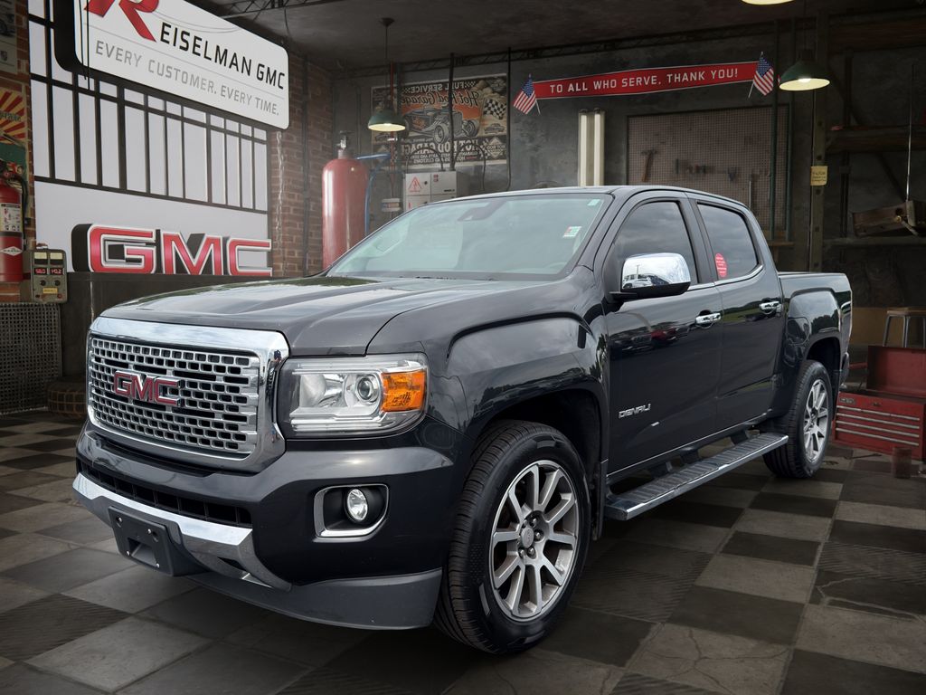 Carbon Black Metallic 2020 GMC Canyon Denali Crew Cab 4WD Pickup Truck Four-Wheel Drive 8-Speed Automatic