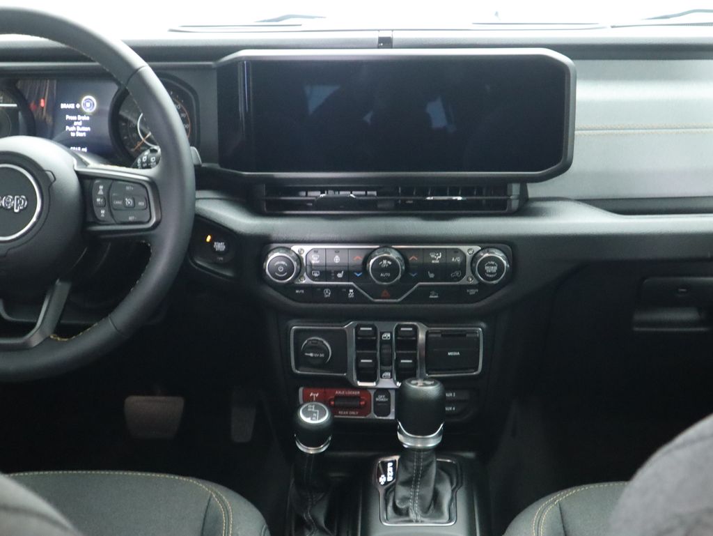 Thumbnail: 2024 Jeep Wrangler - 14