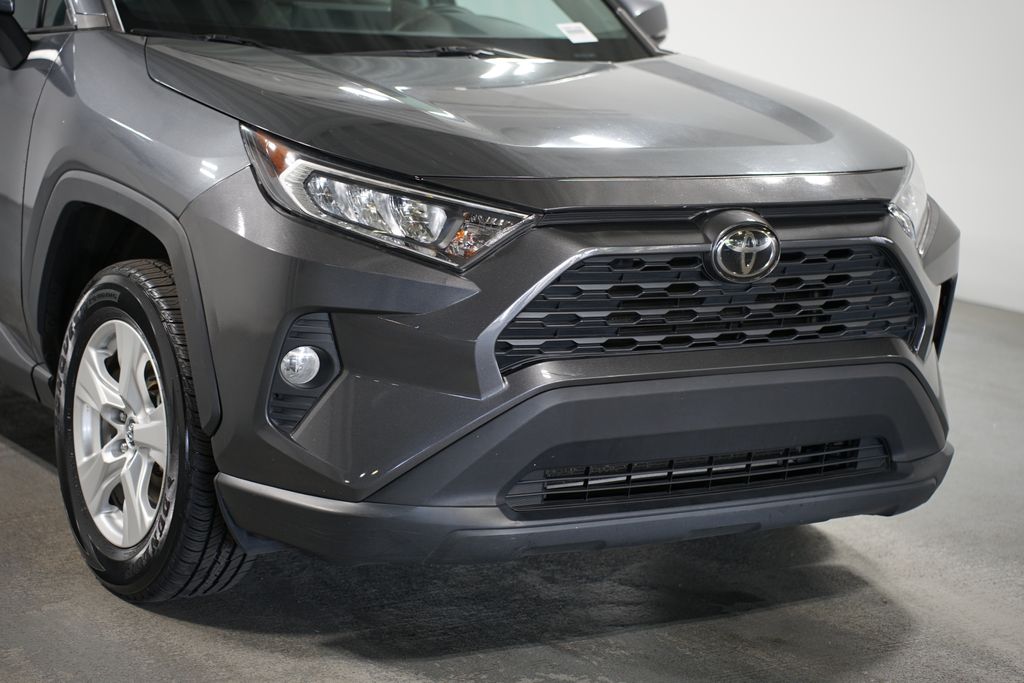 2021 Toyota RAV4 XLE 4