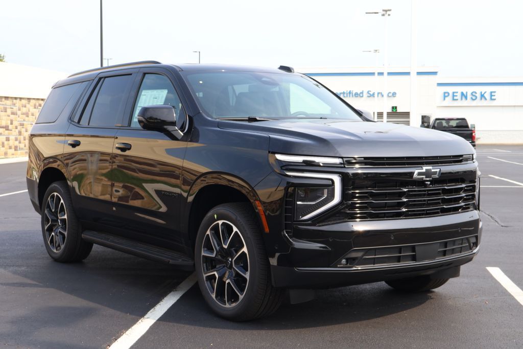 Thumbnail: 2026 Chevrolet Tahoe - 10