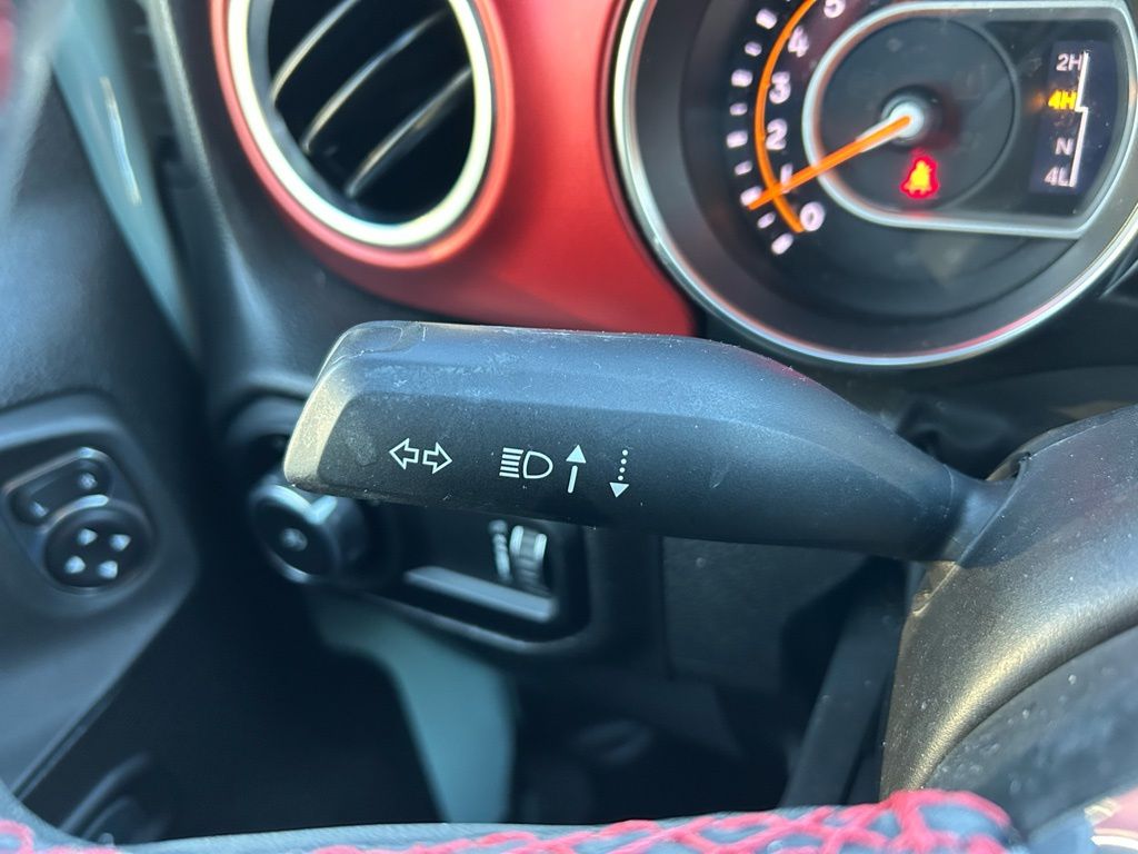 Thumbnail: 2023 Jeep Wrangler - 21