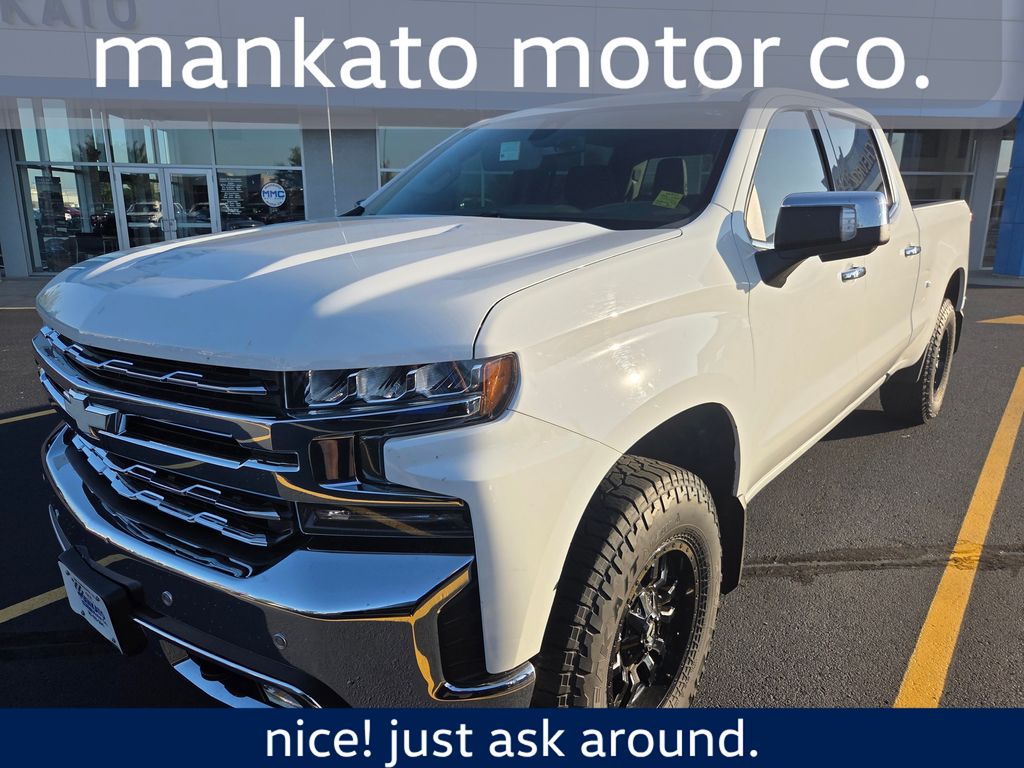 Summit White 2019 Chevrolet Silverado 1500 Pickup Truck Four-Wheel Drive 8-Speed Automatic