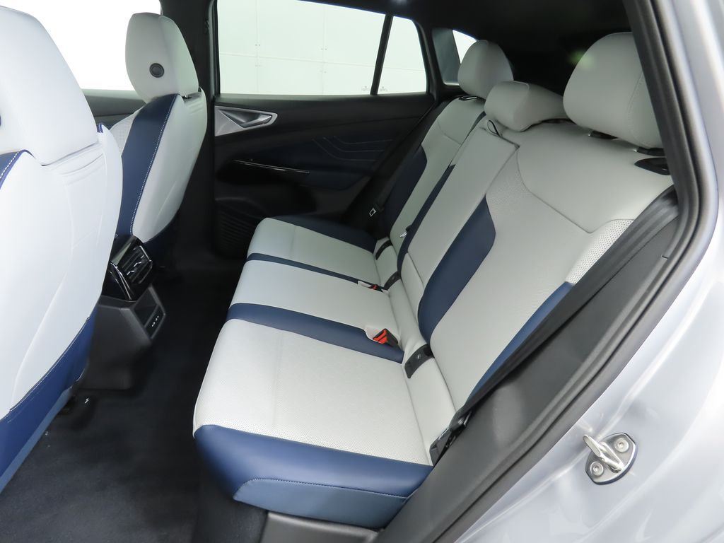 2025 Volkswagen ID.4 Pro S 21