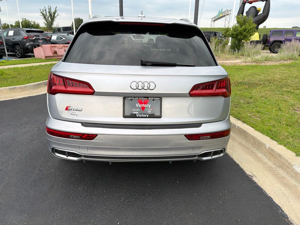 Used 2018 Silver Audi 3.0T Prestige image 6