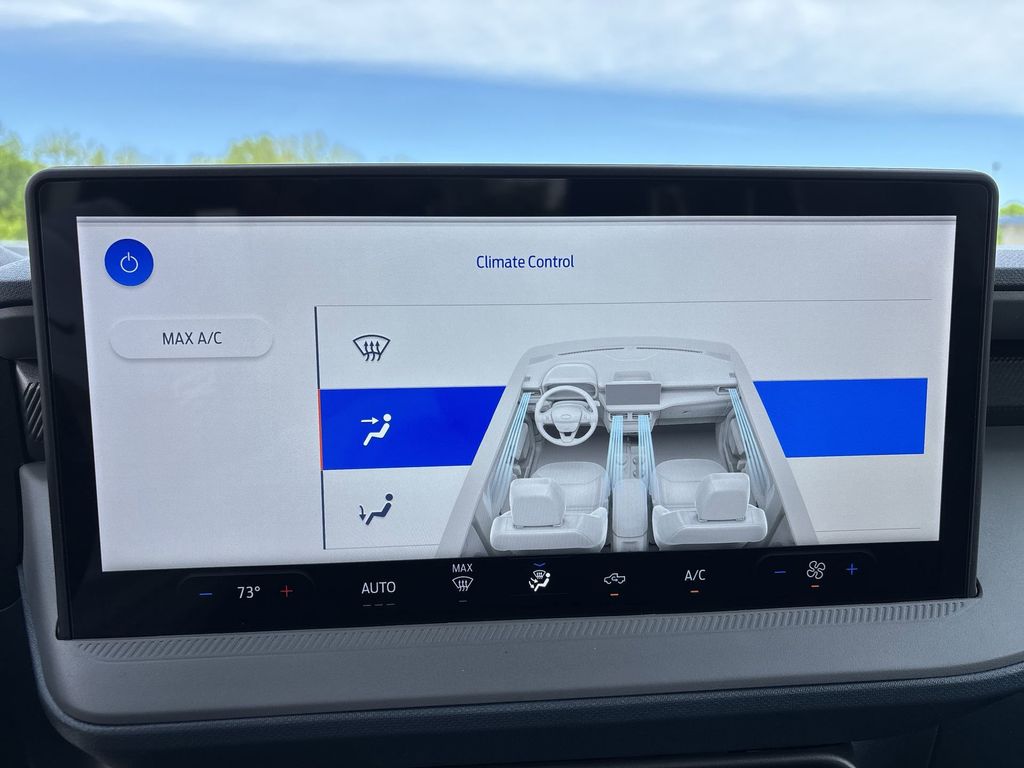 New 2026 Oxford White Ford XL image 17