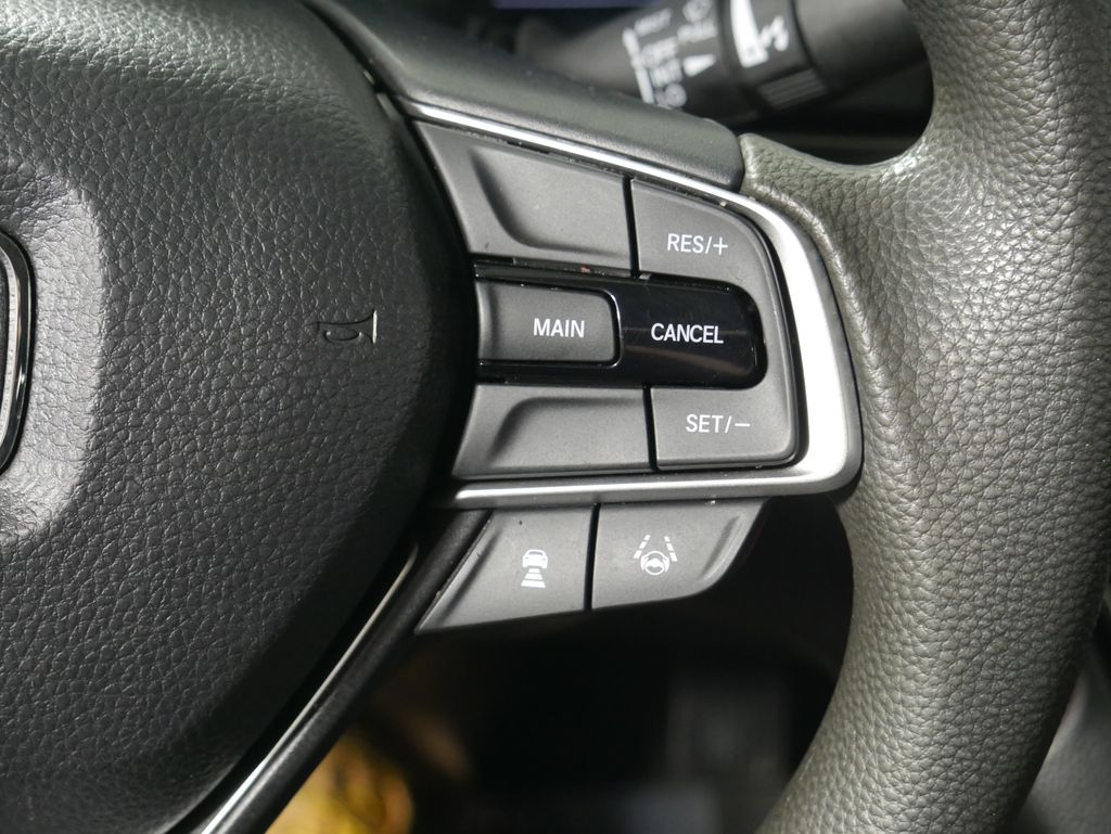 2020 Honda Accord LX 17