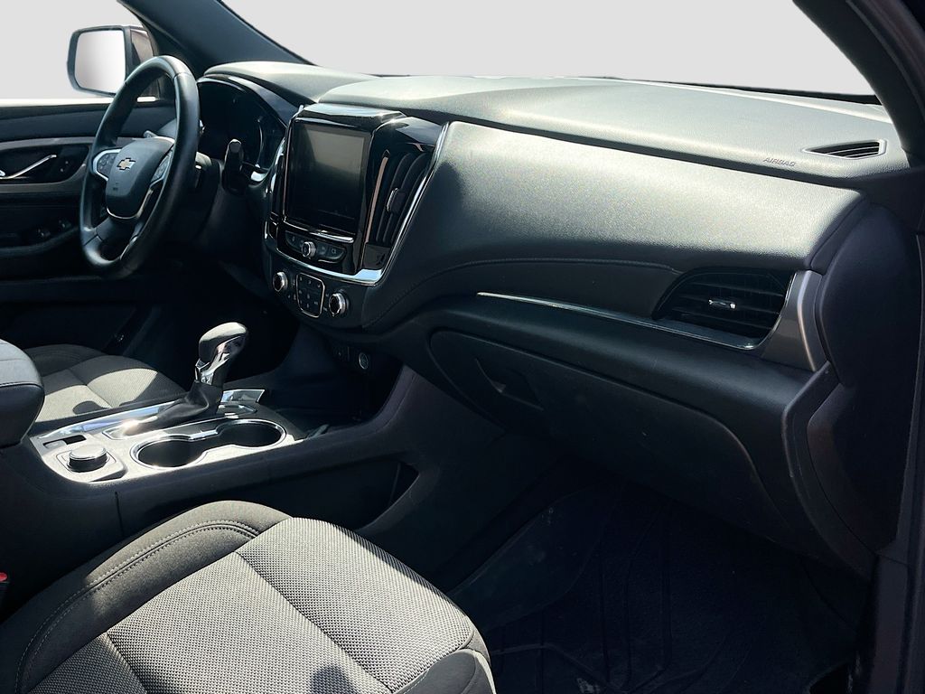 Used 2023 Red Chevrolet LT image 32